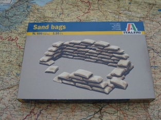 Italeri 406  SAND BAGS zandzakken voor diorama WO2